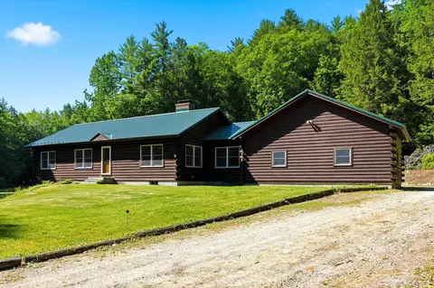 20 Mccollum Rd, New Boston, NH 03070