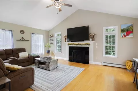 Living - 4 Dunnmoore Dr, Bow, NH 03304 photo 1 of 2