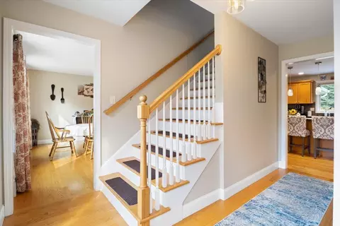 Entry Way - 4 Dunnmoore Dr, Bow, NH 03304 photo 5 of 5