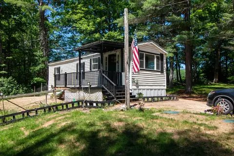 22 Aspen Ln, Danbury, NH 03230