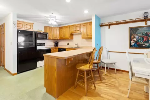 Kitchen - 493 Ocean Blvd #30, Hampton, NH 03842 photo 1 of 2