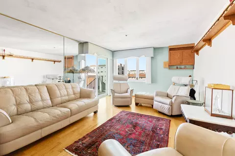 Living - 493 Ocean Blvd #30, Hampton, NH 03842 photo 2 of 2