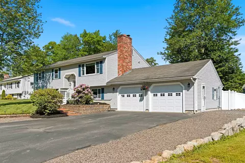 50 Davis Rd, Merrimack, NH 03054