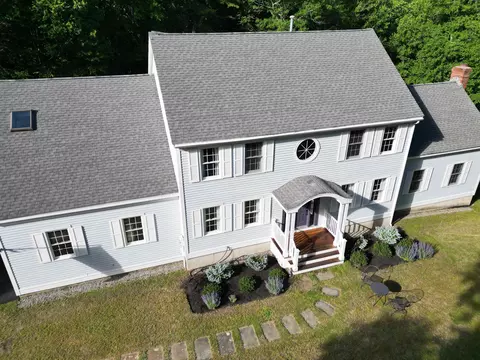 27 Ross Rd, Durham, NH 03824
