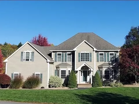 22 Longview Cir, Pelham, NH 03076