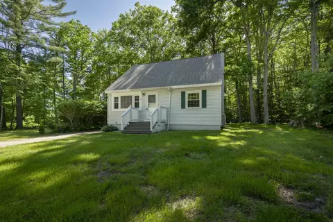 38 Duffy St, Franklin, NH 03235
