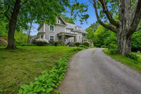 12 Granite St, Milford, NH 03055