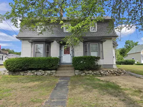 599 S Main St, Manchester, NH 03102