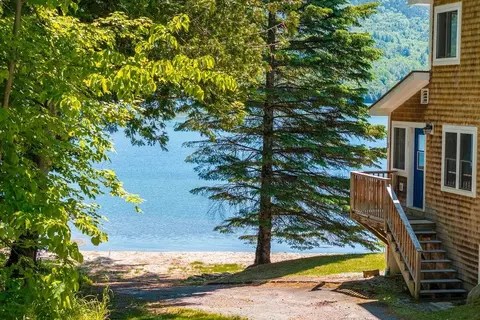 461 Harvey Mountain Rd, Barnet, VT 05821