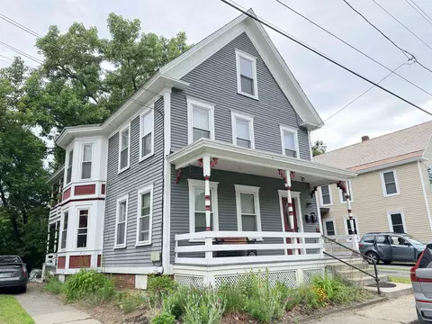 34 Center St, Walpole, NH 03609