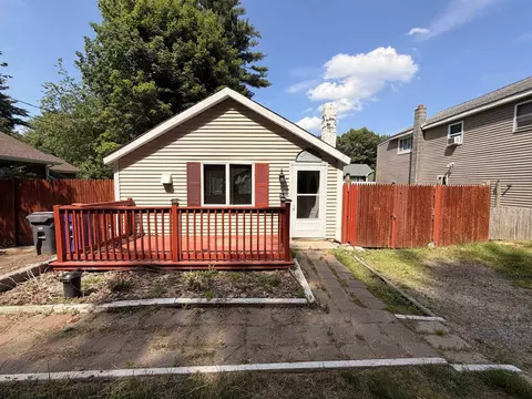 29 Pillsbury Rd, Hampstead, NH 03826
