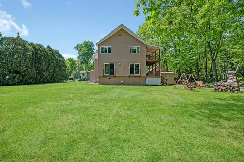 Exterior - 14 Broadway Ave, Gorham, NH 03581 photo 8 of 18