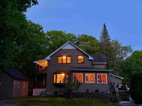 Exterior - 14 Broadway Ave, Gorham, NH 03581 photo 2 of 18
