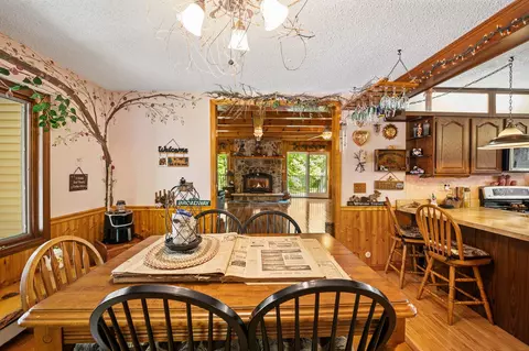 Dining - 14 Broadway Ave, Gorham, NH 03581 photo 2 of 3