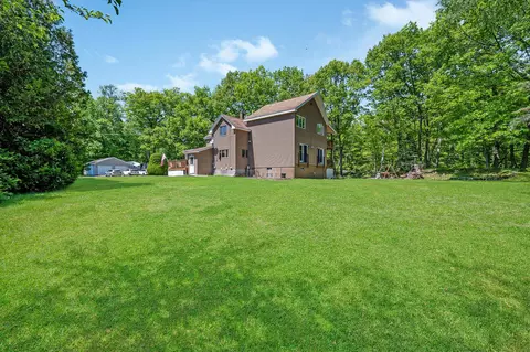 Exterior - 14 Broadway Ave, Gorham, NH 03581 photo 6 of 18
