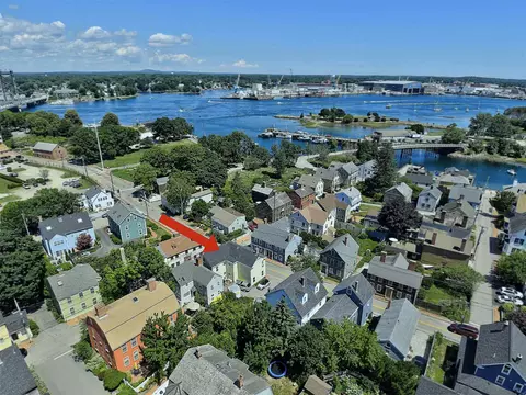226 Marcy St, Portsmouth, NH 03801
