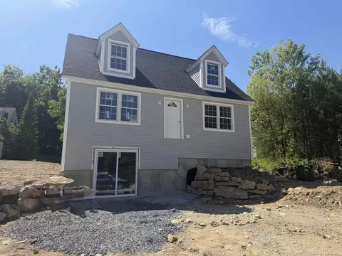 319 Chester Knoll Dr, Bennington, VT 05201