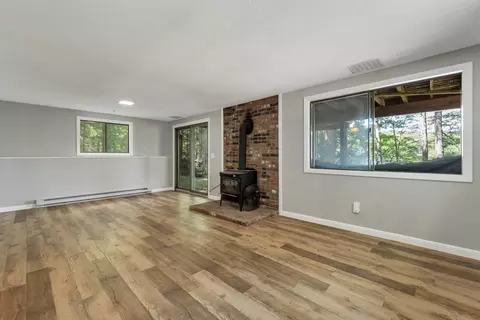 Living - 309 Stocker Pond Rd, Grantham, NH 03753 photo 5 of 7