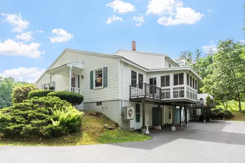 9 Crane Crossing Rd #4, Plaistow, NH 03865