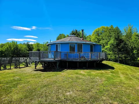Exterior - 310 Sky Farm Ln, Barnet, VT 05821 photo 4 of 24