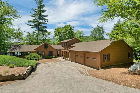 82 Woodlands Rd, Alton, NH 03810