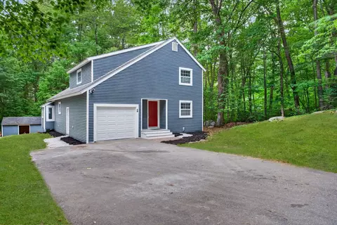 Exterior - 29 Cunningham Dr, Derry, NH 03038 photo 3 of 4
