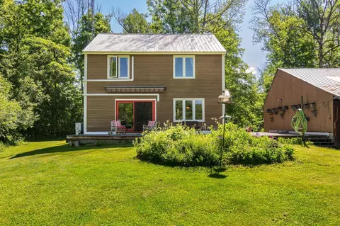 350 South St, South Hero, VT 05486