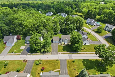 View/Area - 57 Lindsay Rd, Hooksett, NH 03106 photo 4 of 4