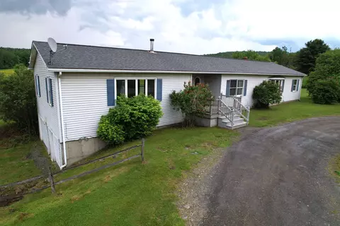 427 Stone Rd, Williamstown, VT 05679