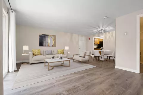 Living - 39 Ernest Ave #202, Exeter, NH 03833 photo 1 of 3