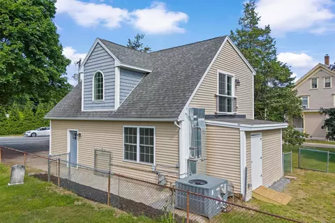 Exterior - 55 Stark Ave, Dover, NH 03820 photo 4 of 8