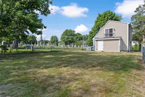 Exterior - 55 Stark Ave, Dover, NH 03820 photo 3 of 8