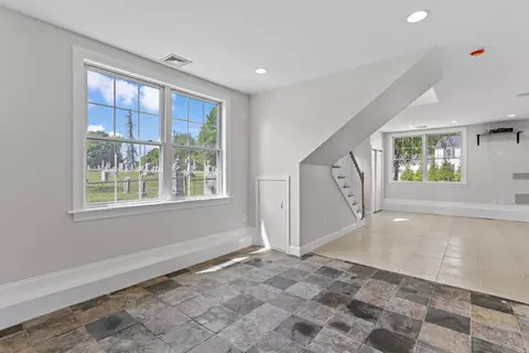 Living - 55 Stark Ave, Dover, NH 03820 photo 3 of 4