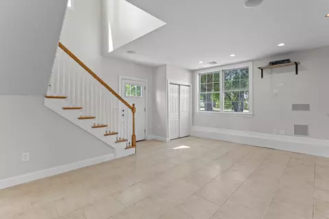 Living - 55 Stark Ave, Dover, NH 03820 photo 1 of 4
