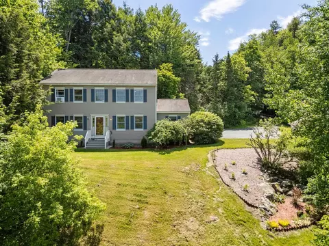 12 Wellington Cir, Lebanon, NH 03766