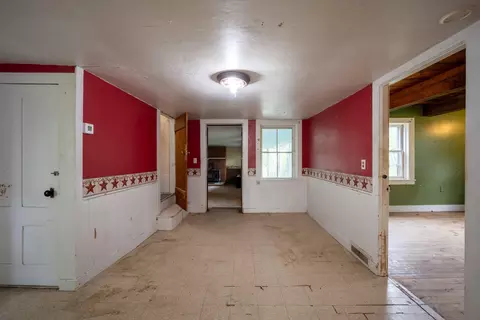 Entry Way - 286 S Bingham St, Cornwall, VT 05753 photo 1 of 1