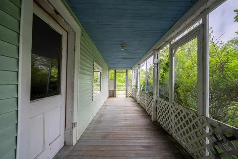 Exterior - 286 S Bingham St, Cornwall, VT 05753 photo 4 of 9