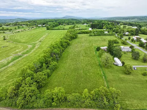 View/Area - 286 S Bingham St, Cornwall, VT 05753 photo 9 of 13