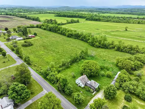 View/Area - 286 S Bingham St, Cornwall, VT 05753 photo 4 of 13