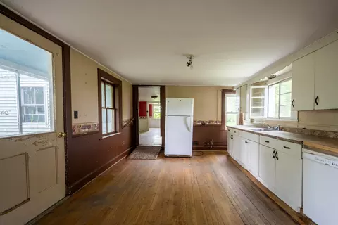 Kitchen - 286 S Bingham St, Cornwall, VT 05753 photo 1 of 1