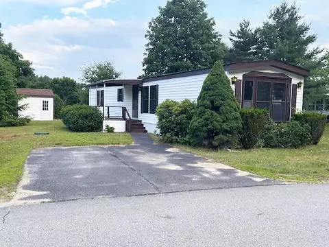 37 Monadnock Dr, Rochester, NH 03867