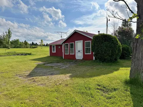 Exterior - 22 Gaudette Rd, Norton, VT 05907 photo 4 of 16