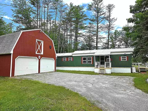 33 Sanborn Rd, Plymouth, NH 03264