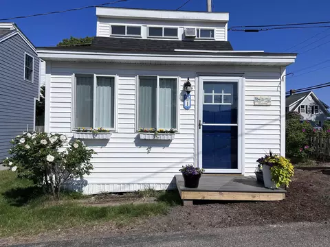 470 Winnacunnet Rd # 1, Hampton, NH 03842