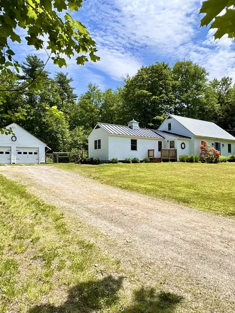 720 Pine Banks Rd, Westminster, VT 05158
