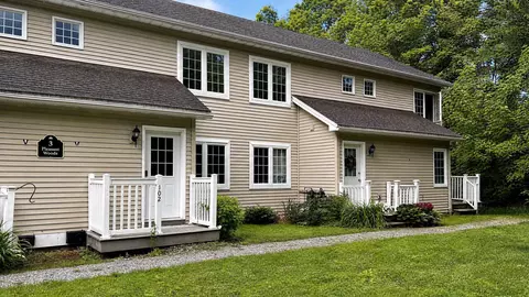 3 Pleasant Woods Rd #102, Cambridge, VT 05444