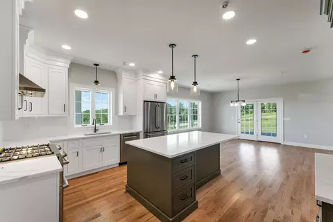 Kitchen - 22 Fairway Dr, Dunbarton, NH 03046 photo 2 of 7