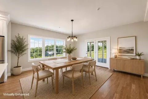 Dining - 22 Fairway Dr, Dunbarton, NH 03046 photo 2 of 4