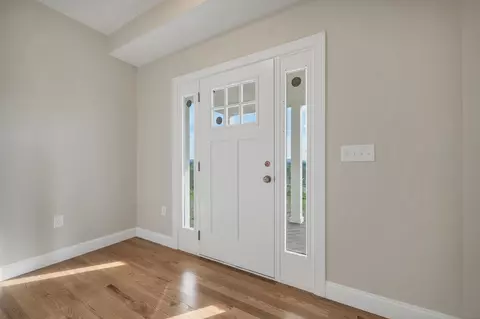 Entry Way - 22 Fairway Dr, Dunbarton, NH 03046 photo 1 of 2