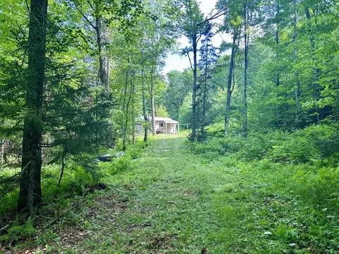 000 Williamstown Rd, Chelsea, VT 05038